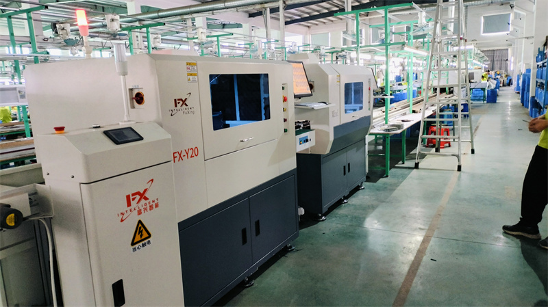 探秘自動插件機(jī)：為何成為電子產(chǎn)業(yè)新寵？(圖1)