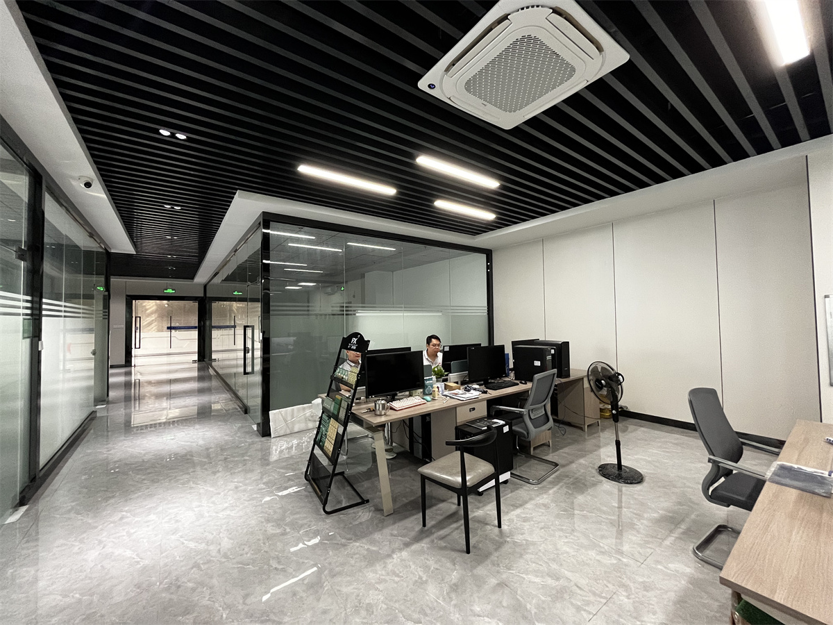 富興智能插件機(jī)廠家實(shí)拍