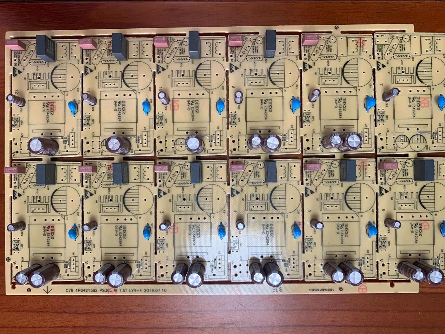 全自動(dòng)插件機(jī)如何選購(gòu)(圖1)